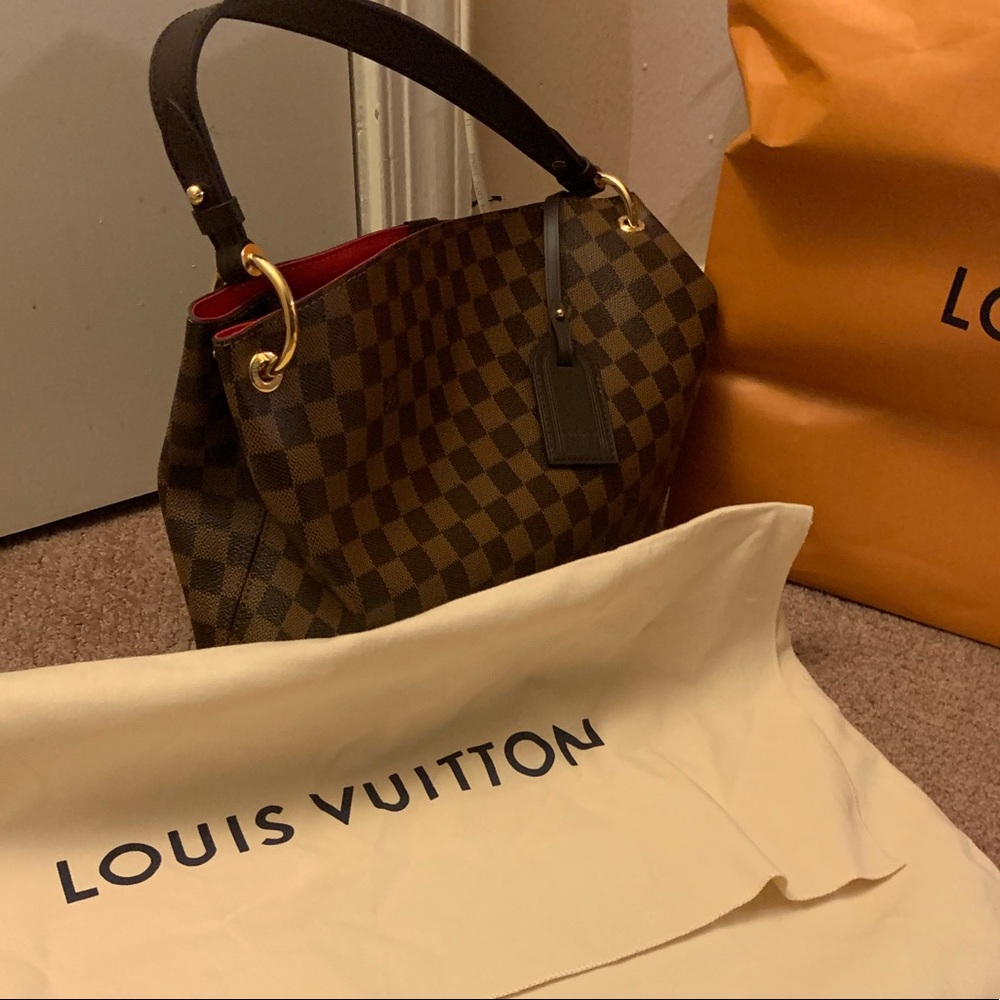 Louis Vuitton Graceful PM (NEVERWORN) (authentic)